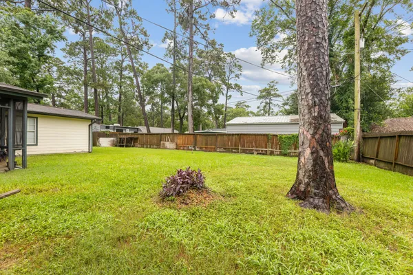 1034 ROYAL OAK DR