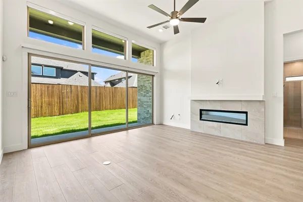 15264 HEARTLAND DR