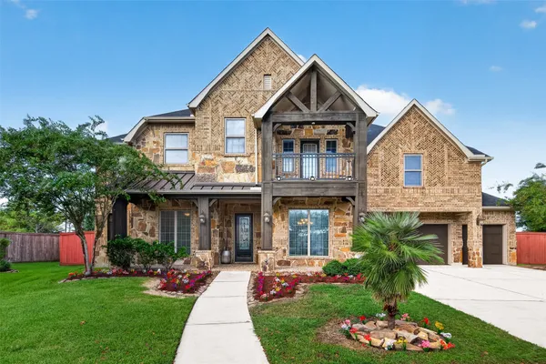 3426 PIN OAK SHADOW LN