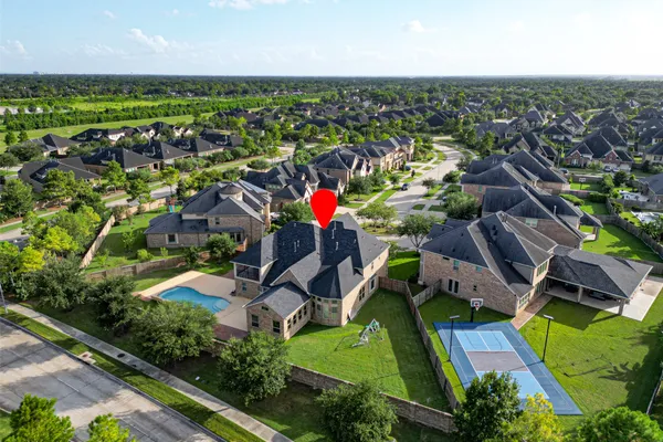 3426 PIN OAK SHADOW LN