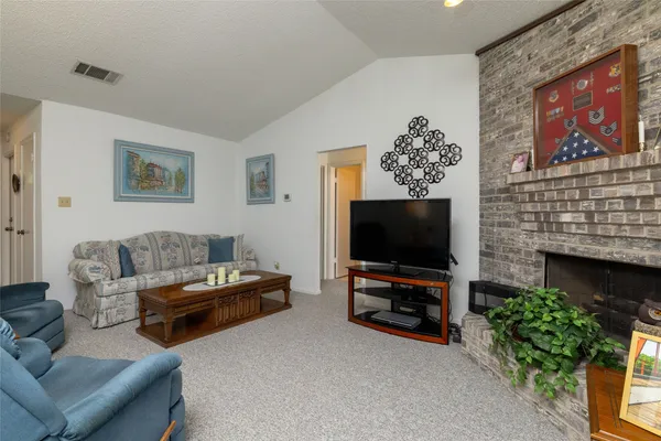 1309 MERCEDES ST