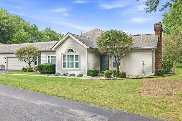 57 STONE RIDGE BLVD