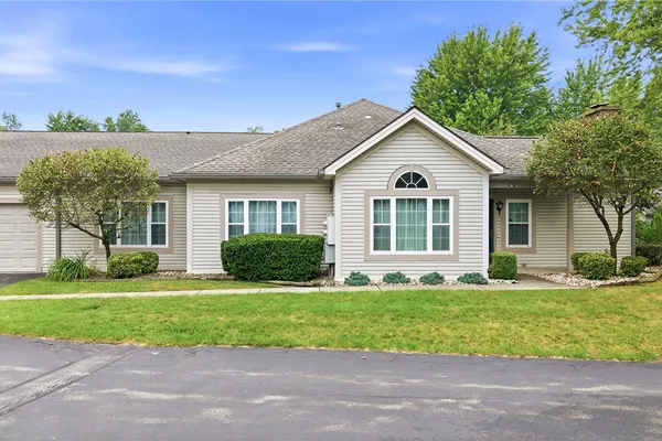 57 STONE RIDGE BLVD