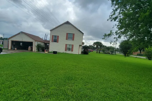 1412 ORCHID ST
