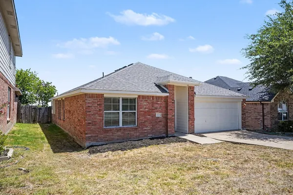 2640 PIONEER BLUFFS RD