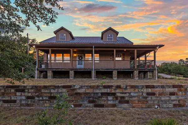 3204 TABLETOP MOUNTAIN DR