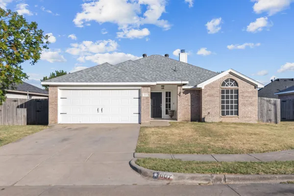 607 MEADOWBROOK DR