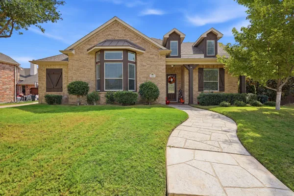 1825 STERLING TRACE DR