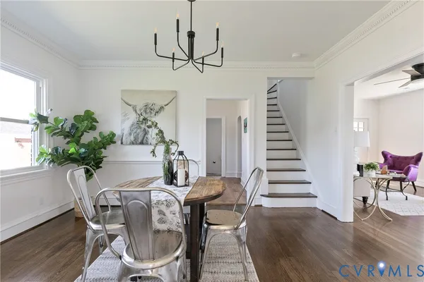 24 N ELM AVE
