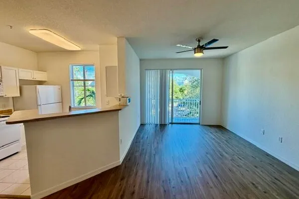 11011 LEGACY LN 301