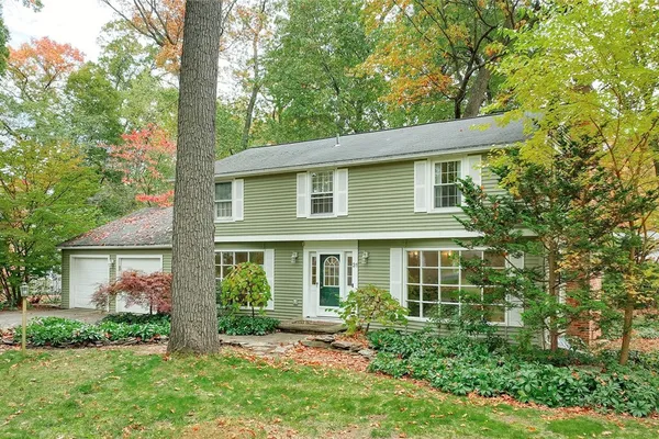 31 OAK MANOR LN
