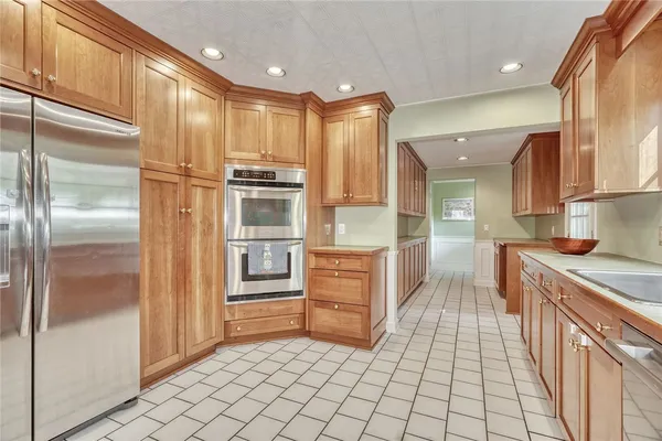 31 OAK MANOR LN