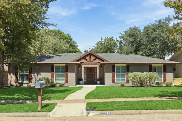 7721 EL PADRE LN