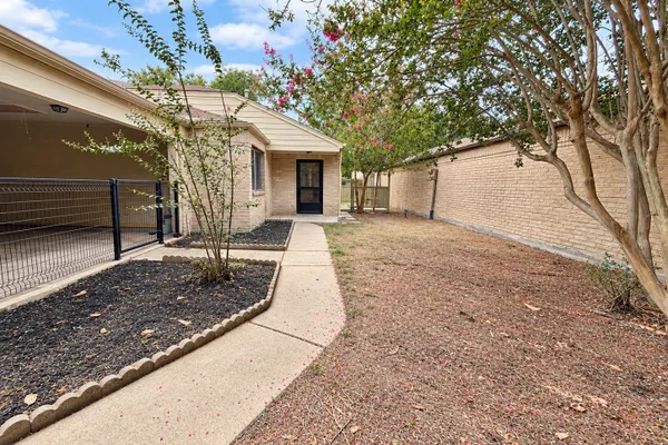 12175 SWORDS CREEK RD