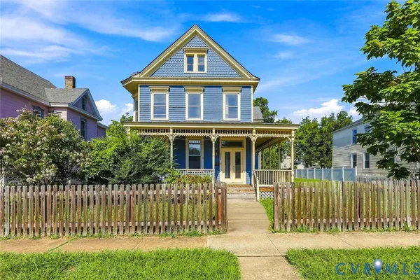 1708 4TH AVE