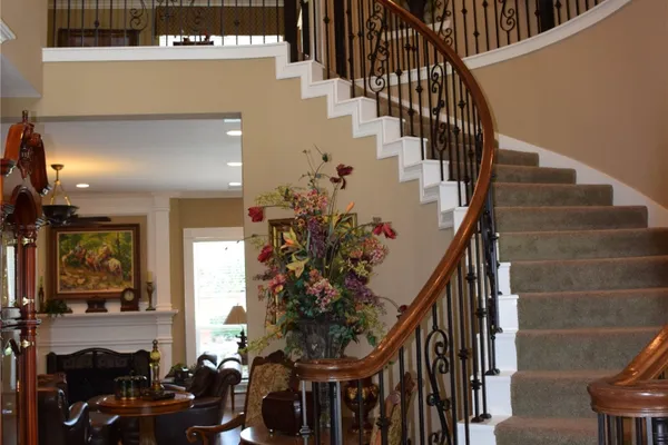 1804 MESQUITE CT