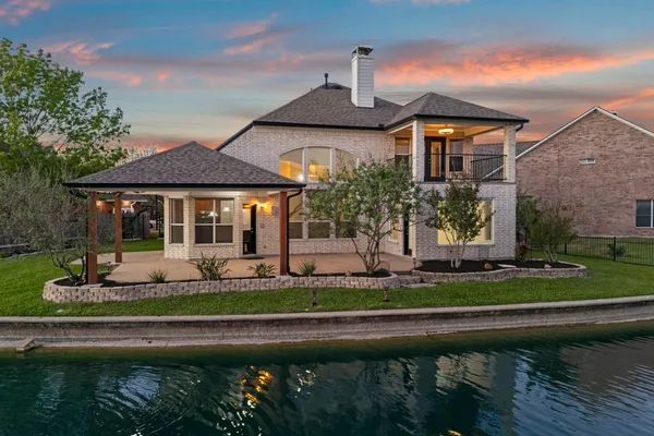 10103 LAZY LAGOON