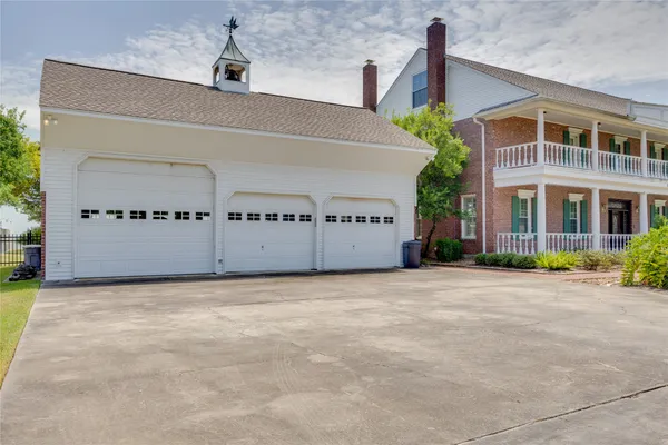 13224 BAY PLACE DR