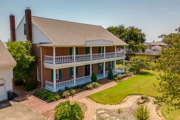 13224 BAY PLACE DR