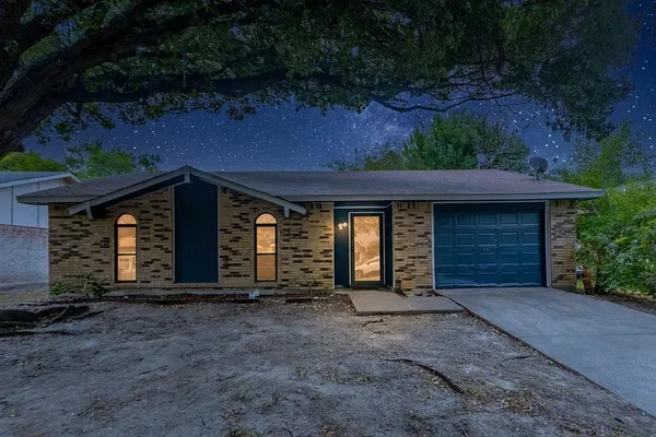 2633 SANTA ANNA DR