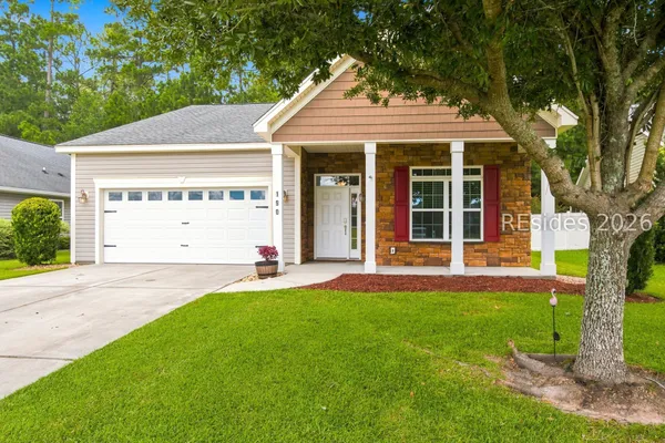 190 WHITE CRESCENT CIR