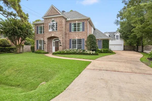 11705 JOAN OF ARC DR