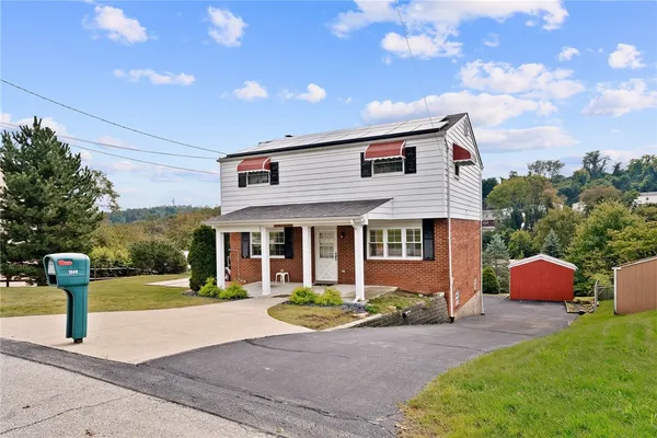 1048 KENTUCKY BLUE DR