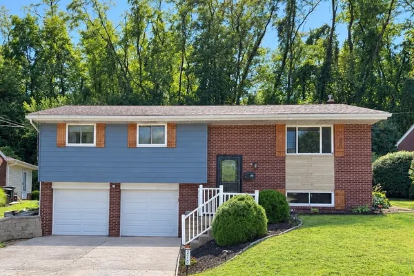 270 CASTLE DR