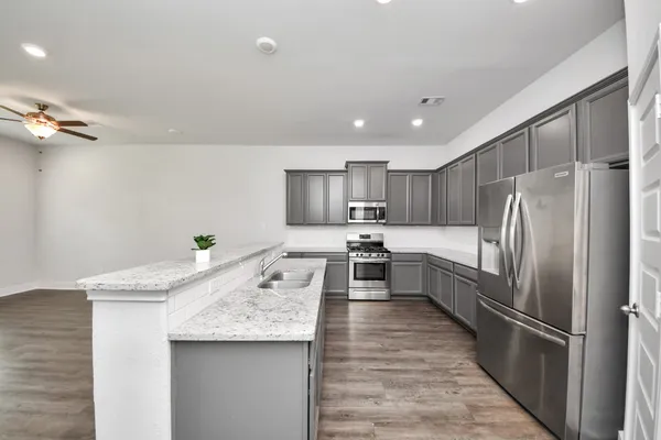 4423 SANTORINI LN