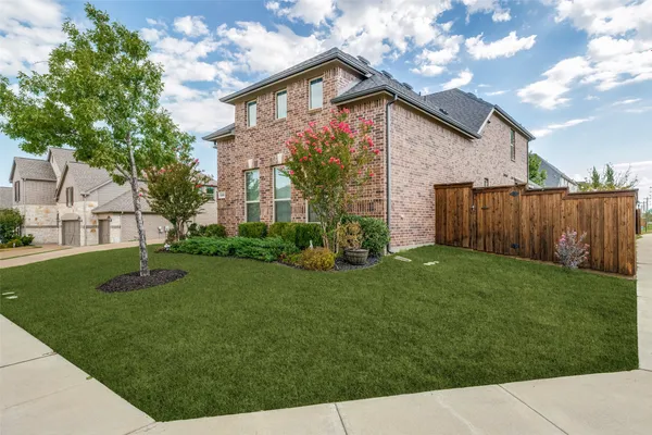 16418 MOSS HAVEN LN