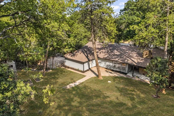 1018 RANDY RD