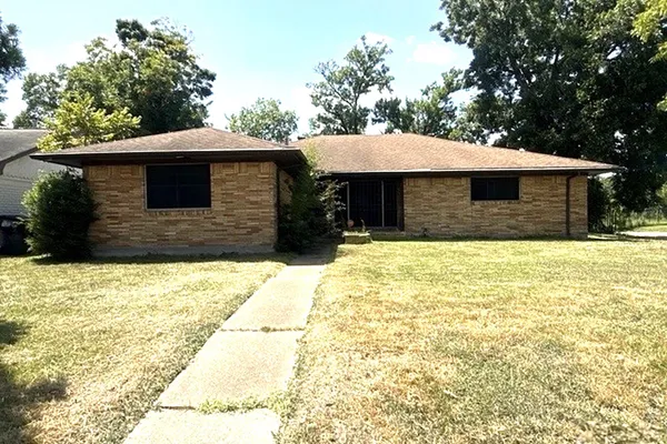 602 NEST LN