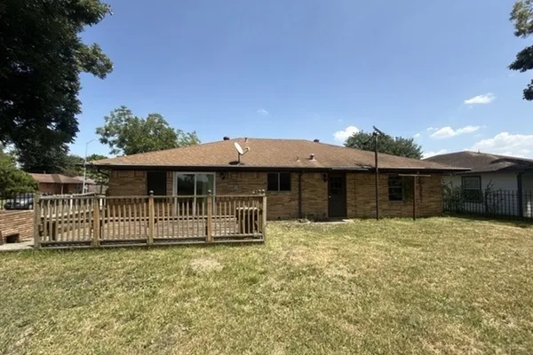 602 NEST LN