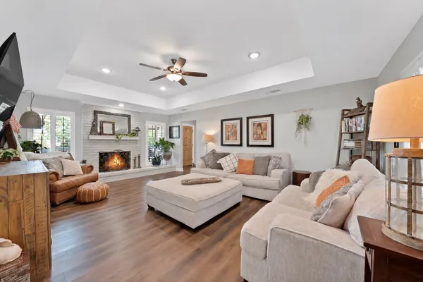 2500 HIGHGATE DR