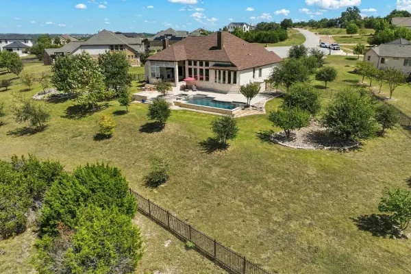290 HONEY LOCUST CT