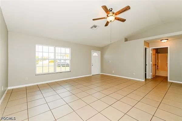 113 BLACKSTONE DR