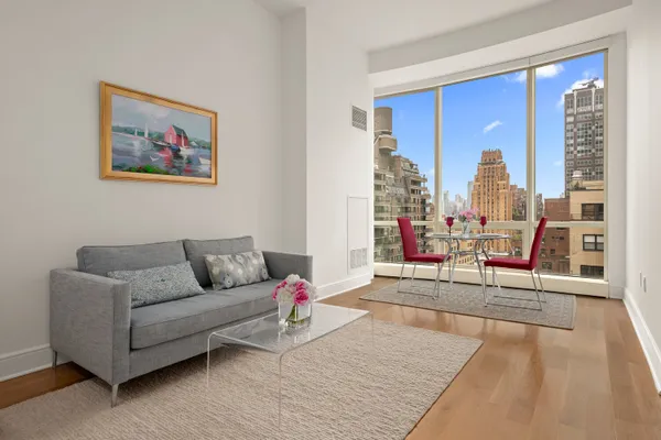 250 E 49TH ST 12D