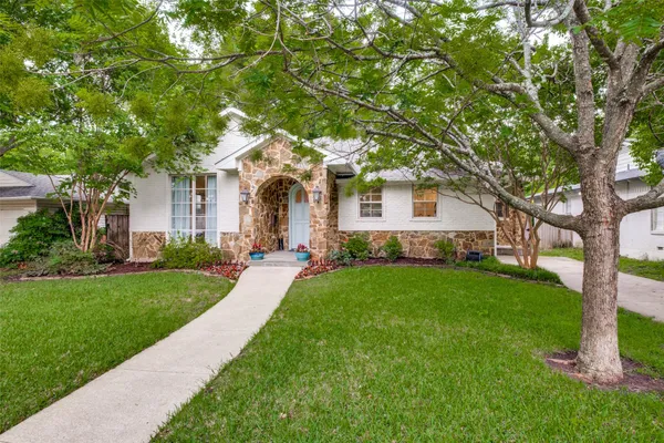 7138 WESTBROOK LN