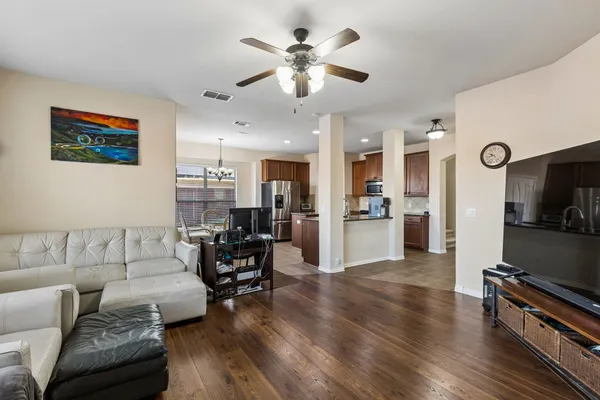 2505 CAIN RIVER DR
