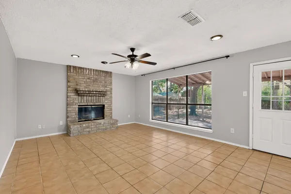 1219 BELL ROCK CIR