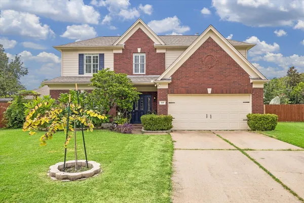 9818 SANDTOWN CIR