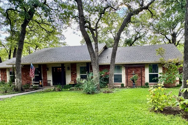 1013 OVERHILL DR