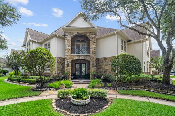 4023 MONTICELLO DR