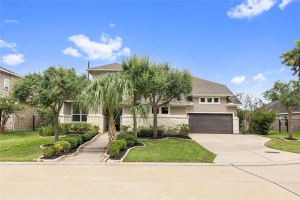 7819 LOST PECAN WAY