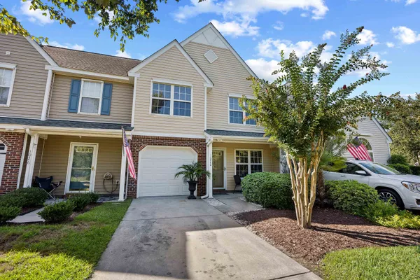 1022 WILLISTON LOOP -