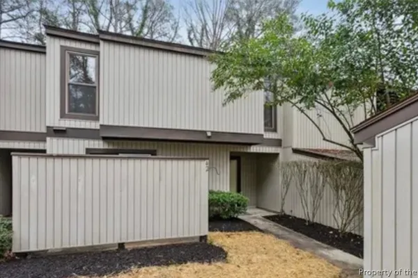 42 SPRING E