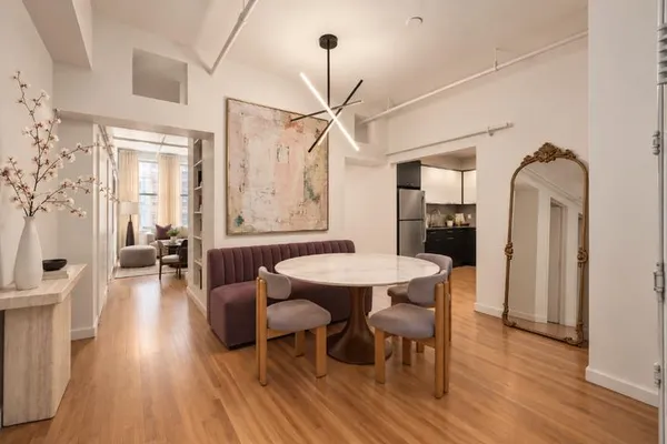 426 W BROADWAY 3B