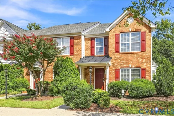 3818 DOMINION TOWNES CIR