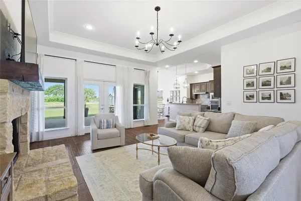 5560 VIRGINIA DR