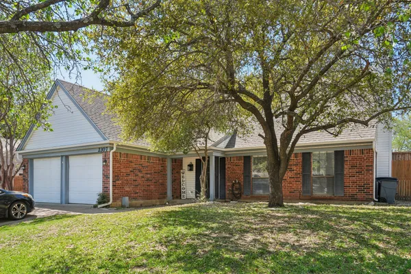2307 HARRINGTON CT